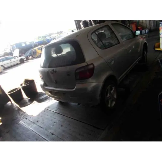 TOYOTA YARIS (NCP1/NLP1/SCP1) '2002 * PLATA