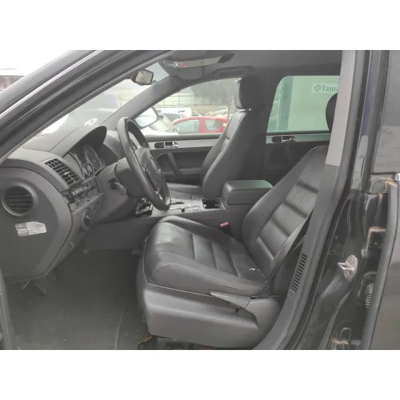 VOLKSWAGEN TOUAREG (7L6) '2007 3.0 V6 TDI DPF NEGRO
