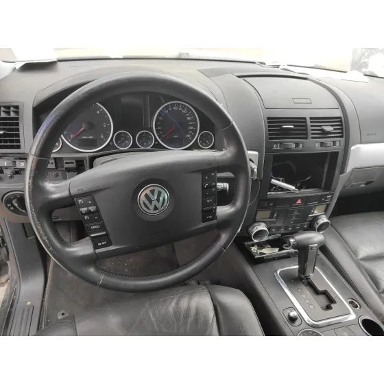 VOLKSWAGEN TOUAREG (7L6) '2007 3.0 V6 TDI DPF NEGRO