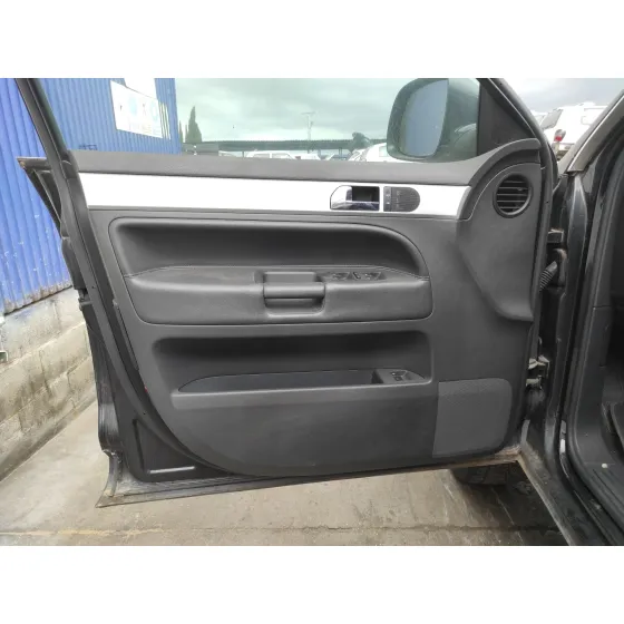 VOLKSWAGEN TOUAREG (7L6) '2007 3.0 V6 TDI DPF NEGRO