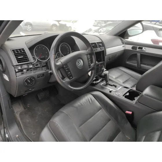 VOLKSWAGEN TOUAREG (7L6) '2007 3.0 V6 TDI DPF NEGRO