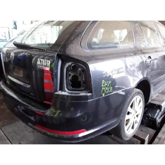 SKODA OCTAVIA COMBI (1Z5) '2007 2.0 TDI DPF NEGRO