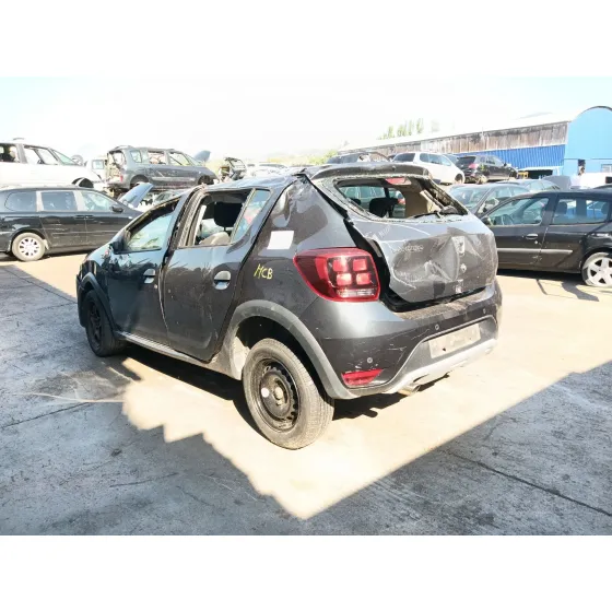 DACIA SANDERO '2019 * NEGRO