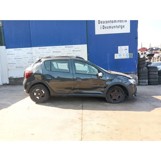 DACIA SANDERO '2019 * NEGRO