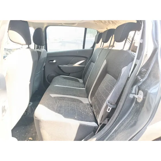 DACIA SANDERO '2019 * NEGRO