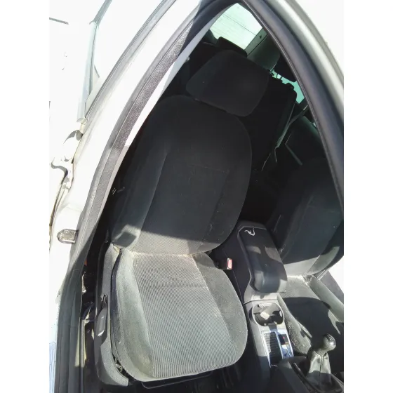 FORD FOCUS C-MAX (CAP) '2004 2.0 TDCI CAT PLATA