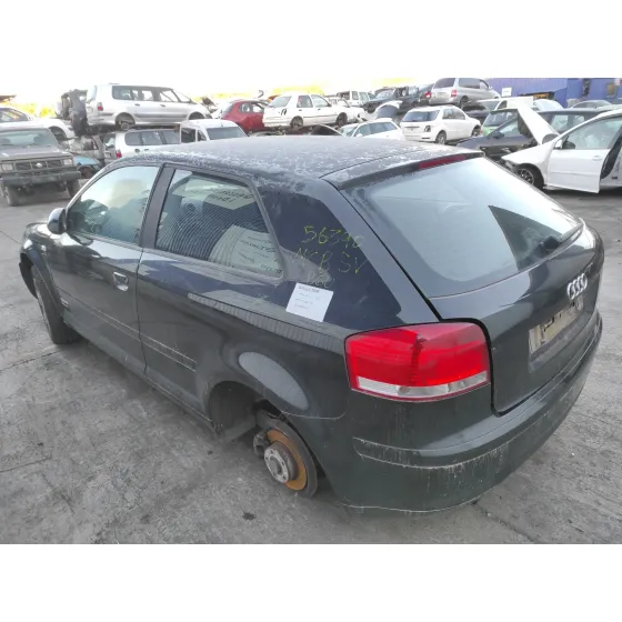 AUDI A3 (8P) '2005 1.6 NEGRO