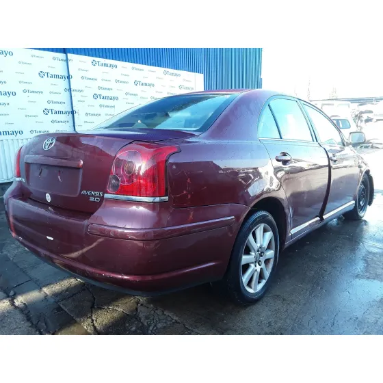 TOYOTA AVENSIS BERLINA (T25) '2004 2.0 D-CAT GRANATE