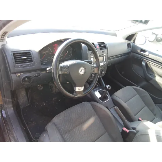 VOLKSWAGEN GOLF V BERLINA (1K1) '2008 1.9 TDI NEGRO