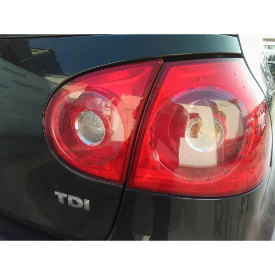 VOLKSWAGEN GOLF V BERLINA (1K1) '2008 1.9 TDI NEGRO