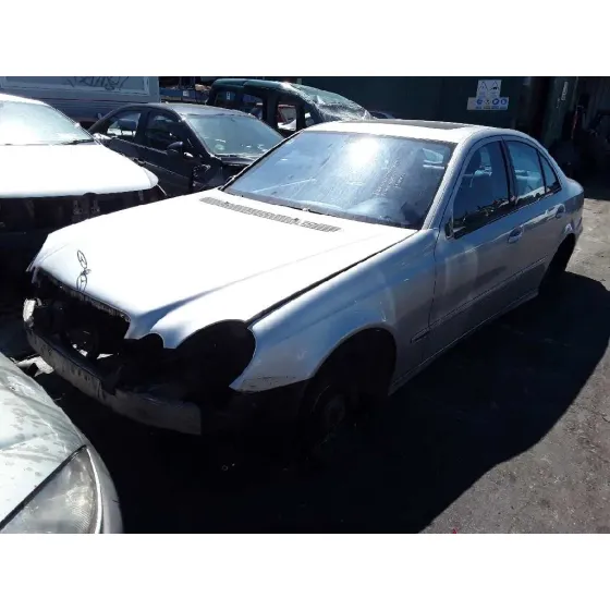 MERCEDES CLASE E (W211) BERLINA '2003 3.2 V6 18V CAT PLATA