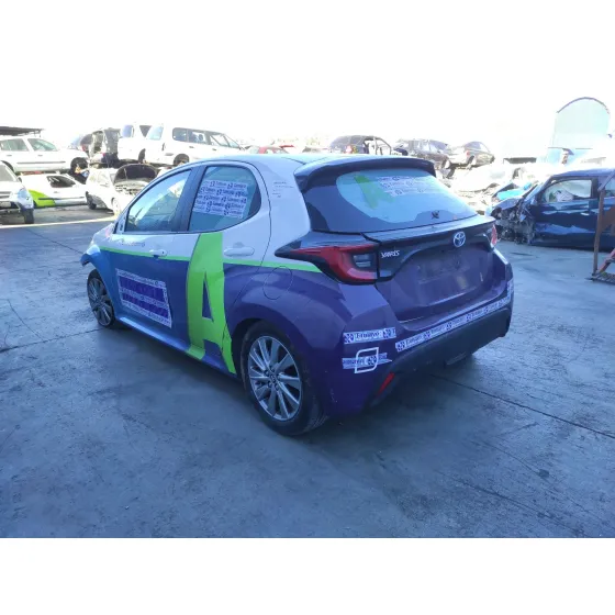 TOYOTA YARIS (XPA1F/MXPH11/CHXNBW) 2022 HYBRID 1.5CC BLANCO ROTULADO