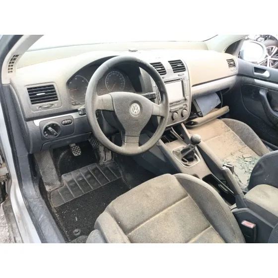 Volkswagen GOLF V (1K1) 2004