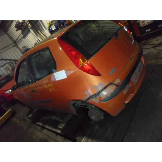 FIAT PUNTO BERLINA (188) '2001 1.2 CAT MARRON