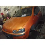 FIAT PUNTO BERLINA (188) FIAT PUNTO BERLINA (188) '2001 1.2 CAT MARRON 1999