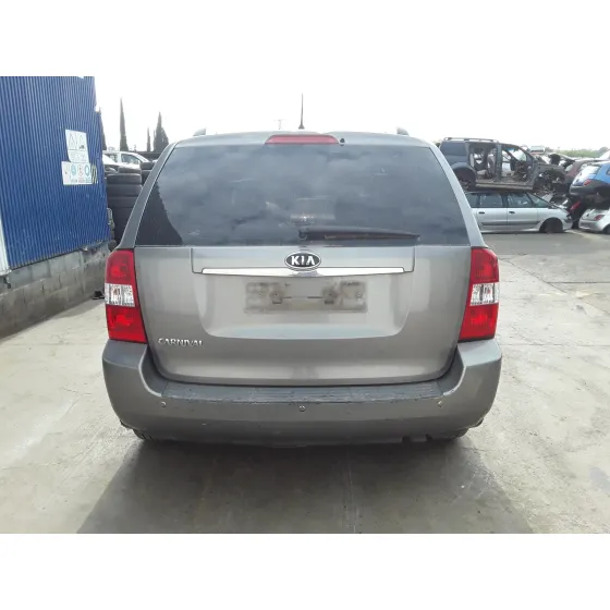 KIA CARNIVAL '2010 * GRIS