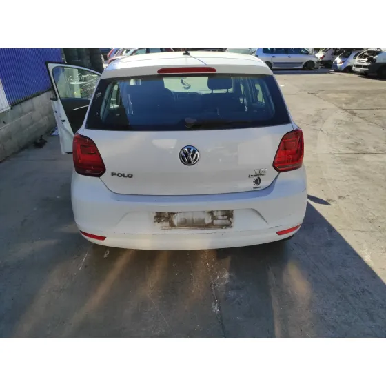 VOLKSWAGEN POLO (6R1) '2014 1.4 TDI BLANCO