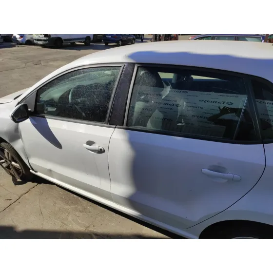 VOLKSWAGEN POLO (6R1) '2014 1.4 TDI BLANCO