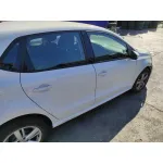 VOLKSWAGEN POLO (6R1) VOLKSWAGEN POLO (6R1) '2014 1.4 TDI BLANCO 2009