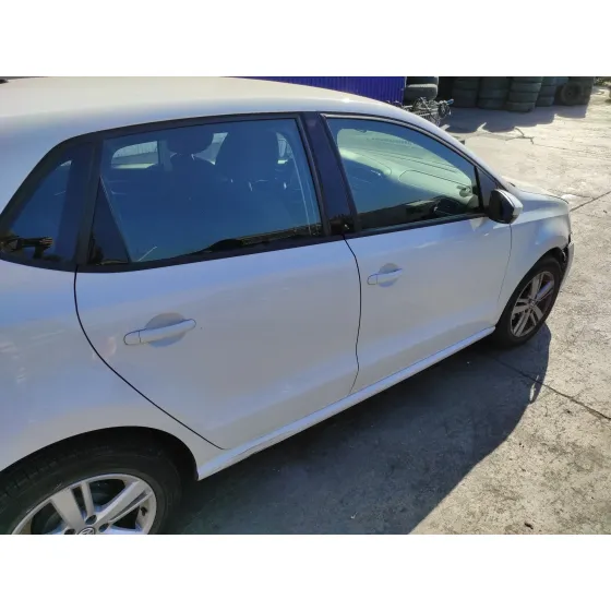 VOLKSWAGEN POLO (6R1) '2014 1.4 TDI BLANCO
