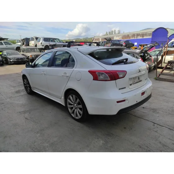 MITSUBISHI LANCER BERLINA (CY0) '2009 * BLANCO