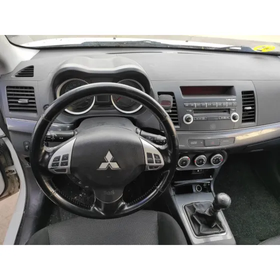 MITSUBISHI LANCER BERLINA (CY0) '2009 * BLANCO