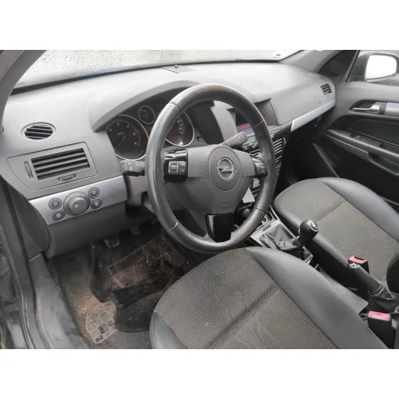 OPEL ASTRA H CARAVAN '2007 1.9 CDTI NEGRO