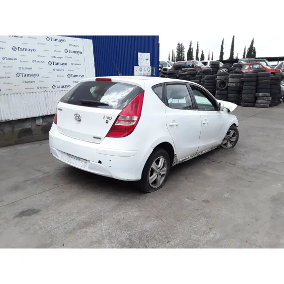 HYUNDAI I30 '2011 * BLANCO