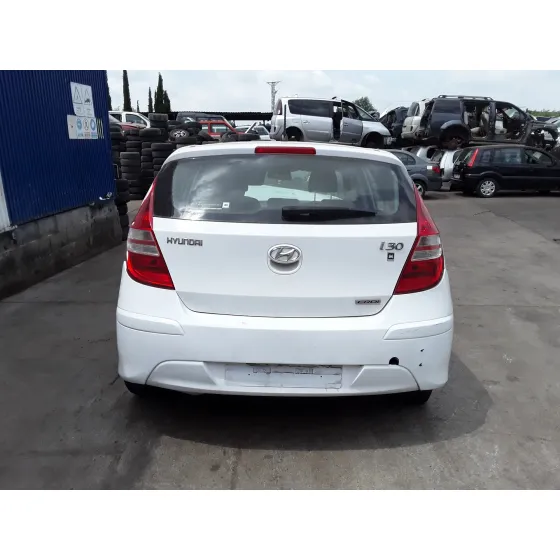 HYUNDAI I30 '2011 * BLANCO