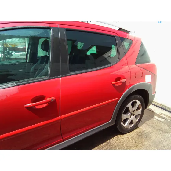 PEUGEOT 207 SW '2008 1.6 HDI FAP CAT (9HZ / DV6TED4) ROJO