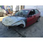 BMW SERIE 3 COMPACT (E46) BMW SERIE 3 COMPACT (E46) '2004 * ROJO 2001