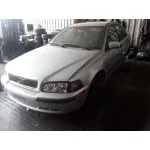 VOLVO S40 BERLINA VOLVO S40 BERLINA '2000 1.9 DIESEL CAT PLATA 1995