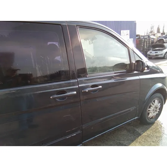 MERCEDES VIANO (W639) '2004 2.1 CDI CAT NEGRO