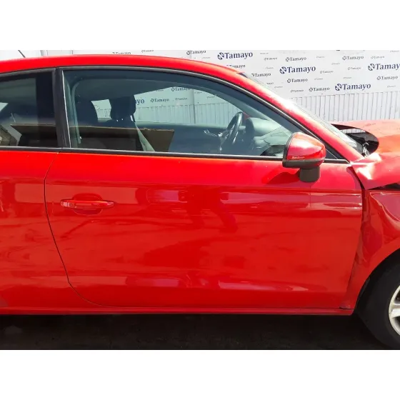 AUDI A1 (8X) '2011 1.2 16V TFSI ROJO