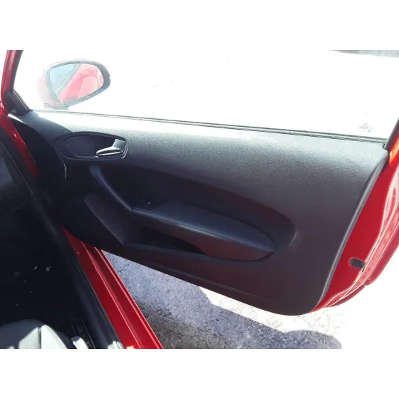 AUDI A1 (8X) '2011 1.2 16V TFSI ROJO