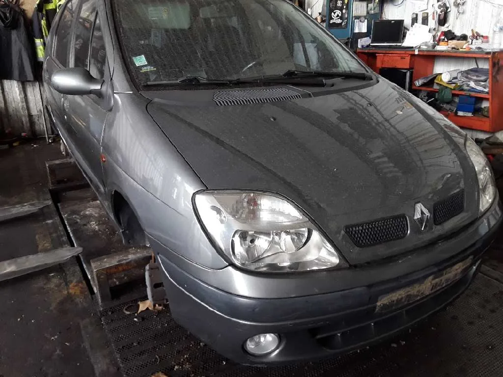 RENAULT SCENIC II '2003 * GRIS
