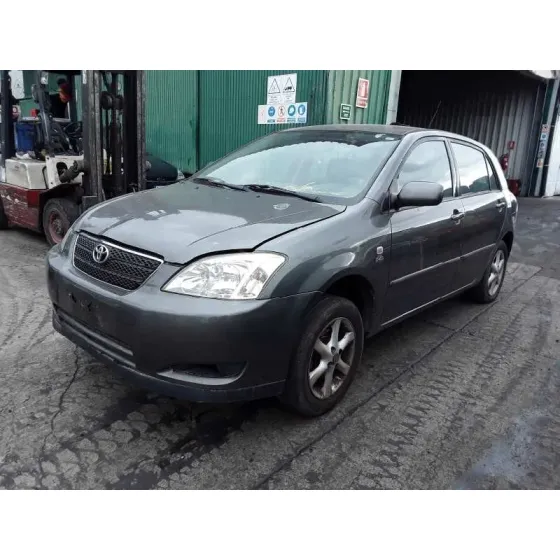 TOYOTA COROLLA (E12) '2002 2.0 TURBODIESEL CAT VERDE METALIZADO