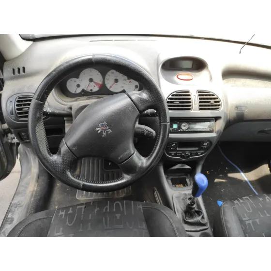 PEUGEOT 206 BERLINA '2004 2.0 HDI CAT NEGRO
