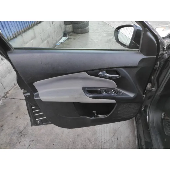 FIAT TIPO II (357) FAM '2018 1.4 CAT BIVALENT. GASOLINA / GPL NEGRO