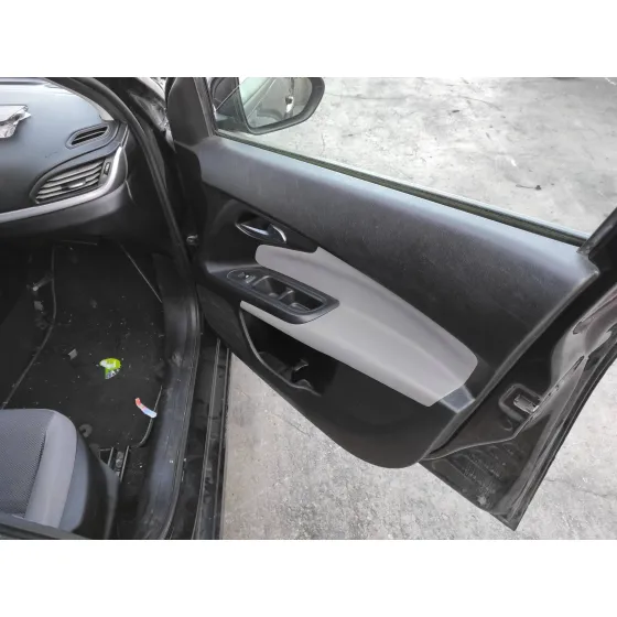 FIAT TIPO II (357) FAM '2018 1.4 CAT BIVALENT. GASOLINA / GPL NEGRO