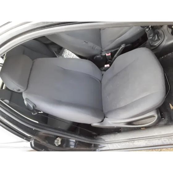 FIAT PUNTO BERLINA (188) '2005 1.2 CAT NEGRO