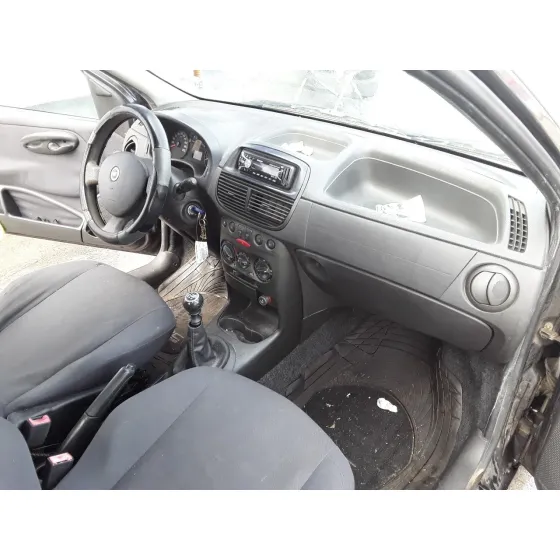 FIAT PUNTO BERLINA (188) '2005 1.2 CAT NEGRO