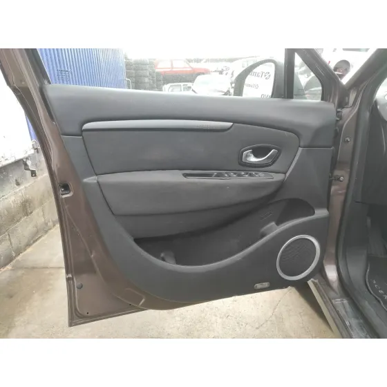 RENAULT SCENIC III '2009 *