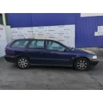 VOLVO V40 FAMILIAR VOLVO V40 FAMILIAR '2000 1.9 DIESEL CAT AZUL MARINO 1995