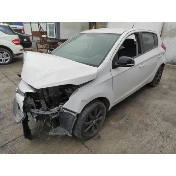 HYUNDAI I20 '2014 1.2 16V CAT BLANCO
