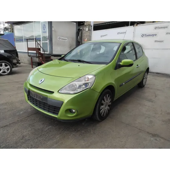 RENAULT CLIO III '2010 * VERDE PISTACHO