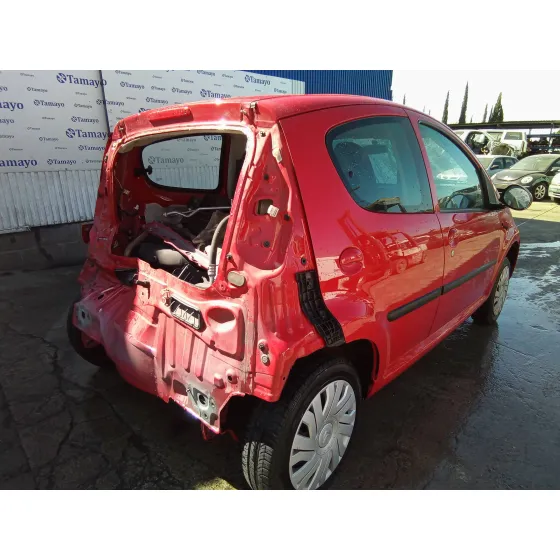 CITROEN C1 '2005 1.0 CAT (384F) ROJO