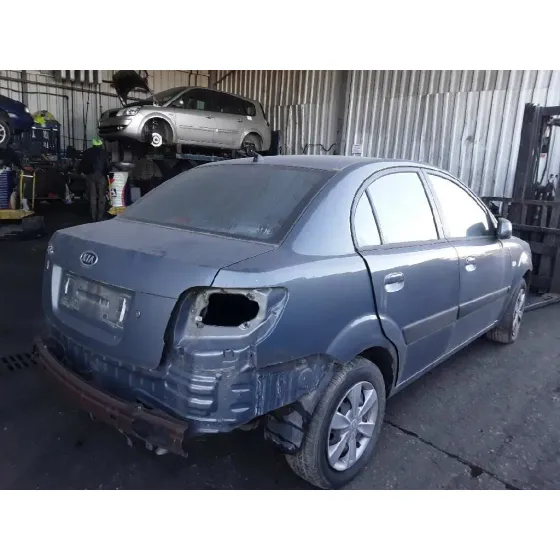 KIA RIO '2005 1.4 CAT GRIS