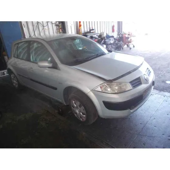 RENAULT MEGANE II BERLINA 3P '2003 1.9 DCI DIESEL PLATA