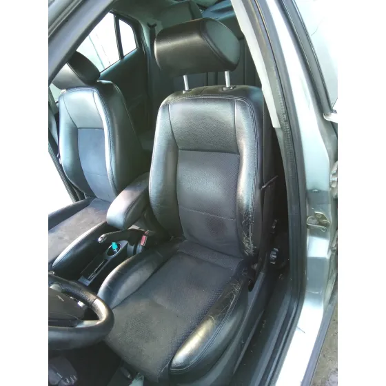 FORD MONDEO BERLINA (GE) '2005 2.2 TDCI PLATA